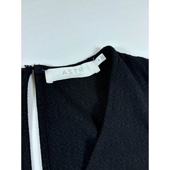 ASTR the Label Jumpsuit Black Medium Cropped Sleeveless Pockets Wide Leg - Picture 6 of 12